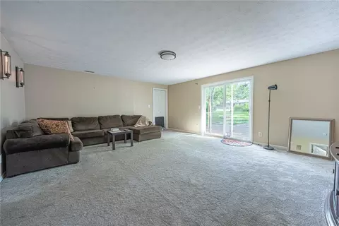 Living - 1012 Wiles Dr, Kettering, OH 45419 photo 6 of 6