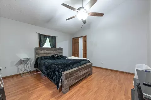 Bedroom - 1012 Wiles Dr, Kettering, OH 45419 photo 1 of 3