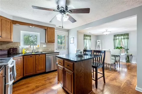 Kitchen - 1012 Wiles Dr, Kettering, OH 45419 photo 3 of 5