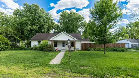 1012 Wiles Dr, Kettering, OH 45419