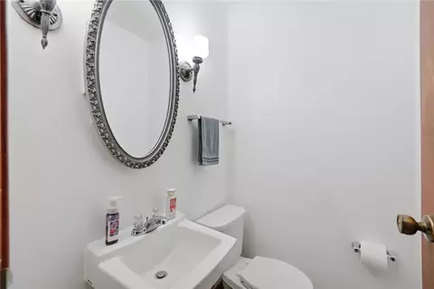 Bath - 5025 Artesia Dr, Kettering, OH 45440 photo 1 of 8