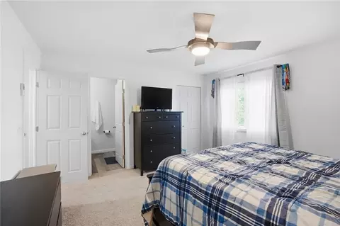 Bedroom - 5025 Artesia Dr, Kettering, OH 45440 photo 3 of 8