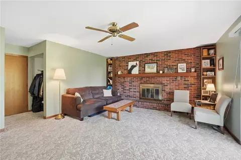 Living - 5025 Artesia Dr, Kettering, OH 45440 photo 4 of 5