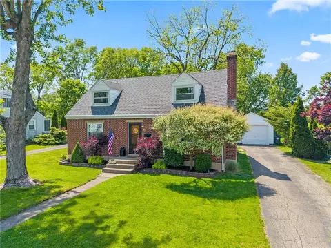 515 Wolf Ave, Englewood, OH 45322