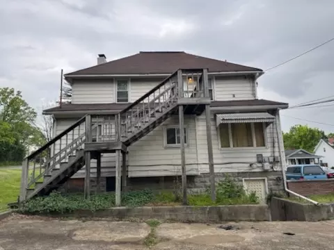 40 Maylan Dr, Dayton, OH 45405