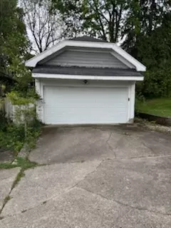40 Maylan Dr, Dayton, OH 45405 photo 2