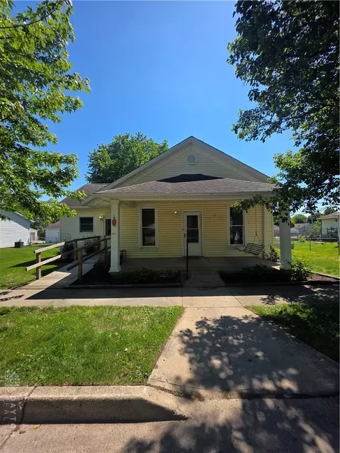 308 S Main St, Lewisburg, OH 45338