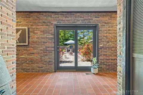 265 Bonham Rd, Cincinnati, OH 45215 photo 26