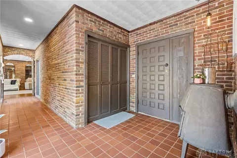 265 Bonham Rd, Cincinnati, OH 45215 photo 7