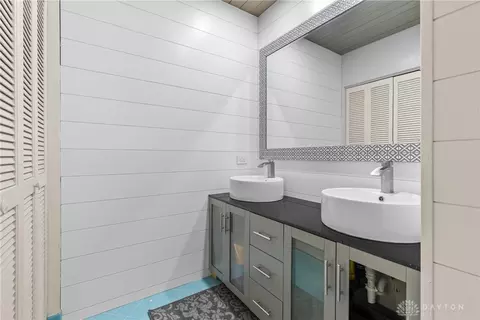 265 Bonham Rd, Cincinnati, OH 45215 photo 35