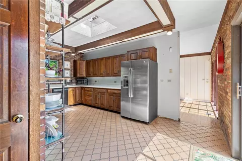 265 Bonham Rd, Cincinnati, OH 45215 photo 25