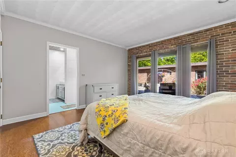 265 Bonham Rd, Cincinnati, OH 45215 photo 32