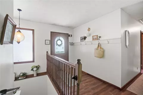 Entry Way - 1201 Stephens Rd, Sidney, OH 45365 photo 3 of 6