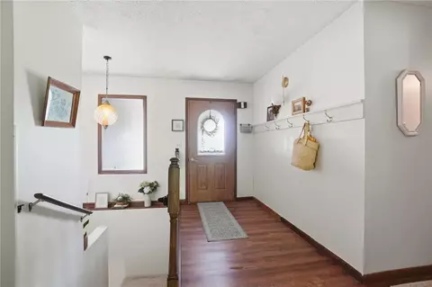 Entry Way - 1201 Stephens Rd, Sidney, OH 45365 photo 1 of 6