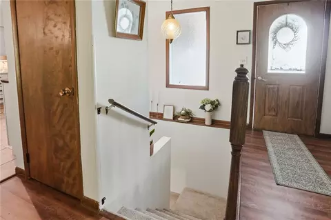 Entry Way - 1201 Stephens Rd, Sidney, OH 45365 photo 5 of 6