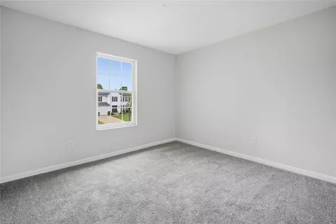 Bedroom - 80 Cambridge Dr, Springboro, OH 45066 photo 7 of 9