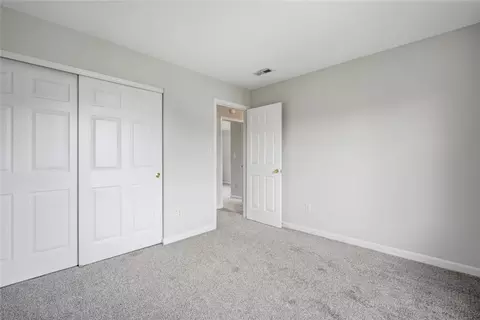 Bedroom - 80 Cambridge Dr, Springboro, OH 45066 photo 8 of 9