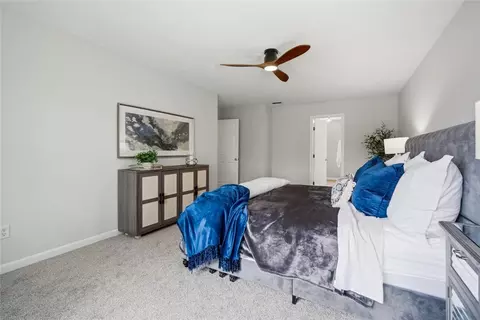 Bedroom - 80 Cambridge Dr, Springboro, OH 45066 photo 2 of 9