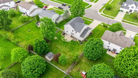 View/Area - 80 Cambridge Dr, Springboro, OH 45066 photo 3 of 4