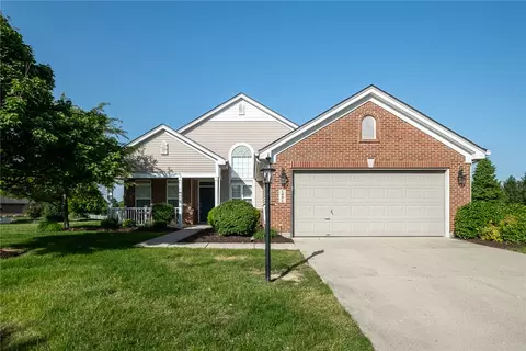 1491 Fairhill Ct, Xenia, OH 45385