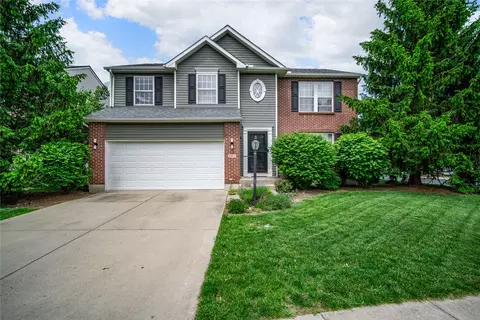 3580 Parliament Ct, Beavercreek, OH 45431