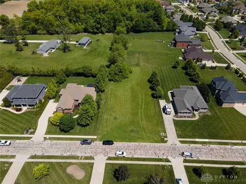 713 Abercorn Ct, Washington Township, OH 45458