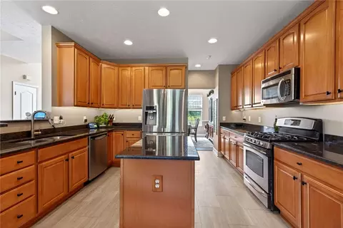 Kitchen - 25 Richards Run, Springboro, OH 45066 photo 5 of 5