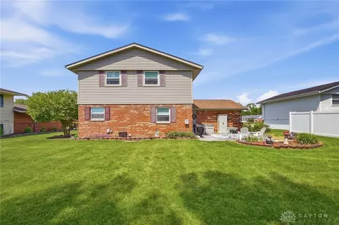 5302 Ottawa Dr, Fairborn, OH 45324 photo 46