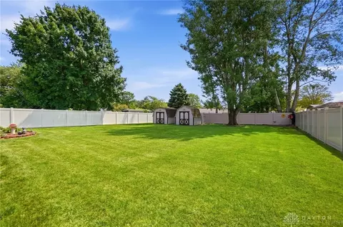 5302 Ottawa Dr, Fairborn, OH 45324 photo 48