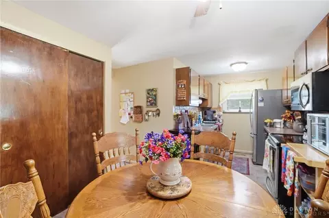 5302 Ottawa Dr, Fairborn, OH 45324 photo 24