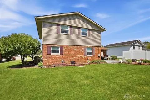 5302 Ottawa Dr, Fairborn, OH 45324 photo 47