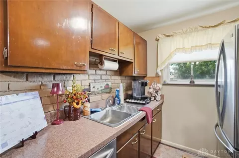 5302 Ottawa Dr, Fairborn, OH 45324 photo 27