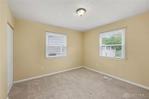 Bedroom - 3020 Sudbury Dr, Kettering, OH 45420 photo 2 of 2