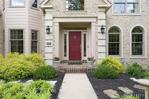 Exterior - 3232 Brinton Trl, Cincinnati, OH 45241 photo 4 of 16