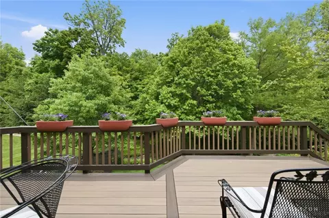 Exterior - 3232 Brinton Trl, Cincinnati, OH 45241 photo 13 of 16