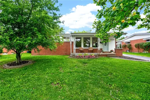 Exterior - 3136 Delaney St, Kettering, OH 45420 photo 1 of 8