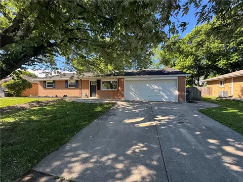 6125 Rosecrest Dr, Dayton, OH 45414