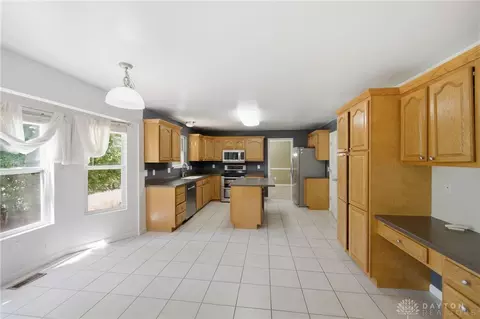 1087 Kingsview Ct, Maineville, OH 45039 photo 21