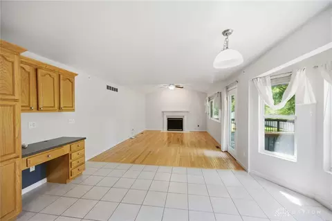 1087 Kingsview Ct, Maineville, OH 45039 photo 19