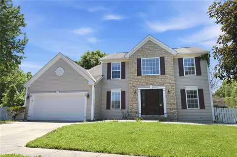 1087 Kingsview Ct, Maineville, OH 45039