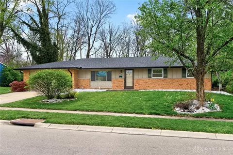 4444 Seville Dr, Englewood, OH 45322