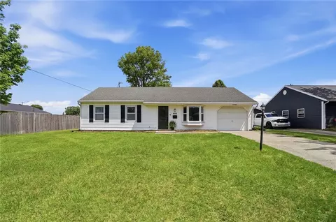 1404 Attleboro Ave, Springfield, OH 45503