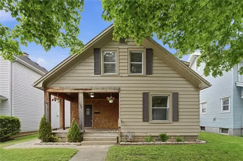 102 Franklin St, Middletown, OH 45042