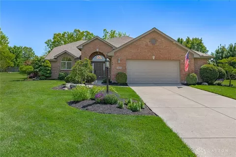9542 Paragon Mills Ln, Washington Township, OH 45458
