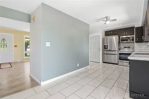 Entry Way - 340 Macready Ave, Monroe, OH 45050 photo 2 of 3