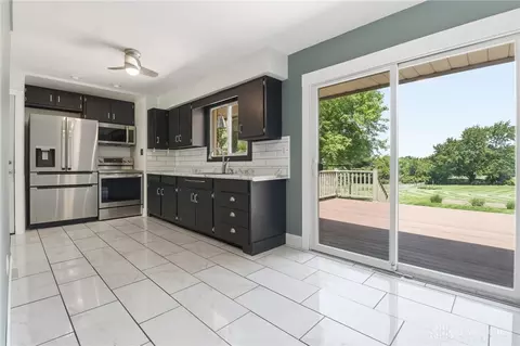 Kitchen - 340 Macready Ave, Monroe, OH 45050 photo 3 of 6
