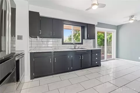 Kitchen - 340 Macready Ave, Monroe, OH 45050 photo 1 of 6