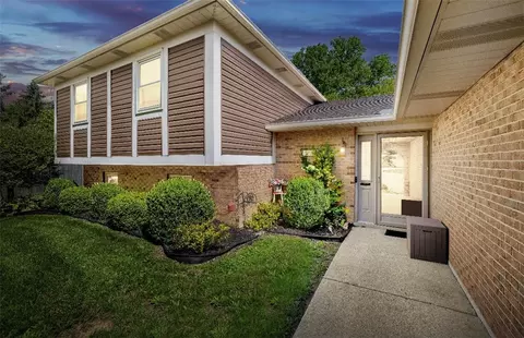 707 Clear Brooke Ct, Vandalia, OH 45377