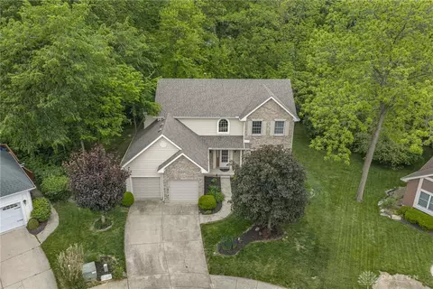 View/Area - 1989 Home Path Ct, Centerville, OH 45459 photo 2 of 5