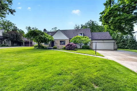 3124 Ridgeway Rd, Kettering, OH 45419 photo 2